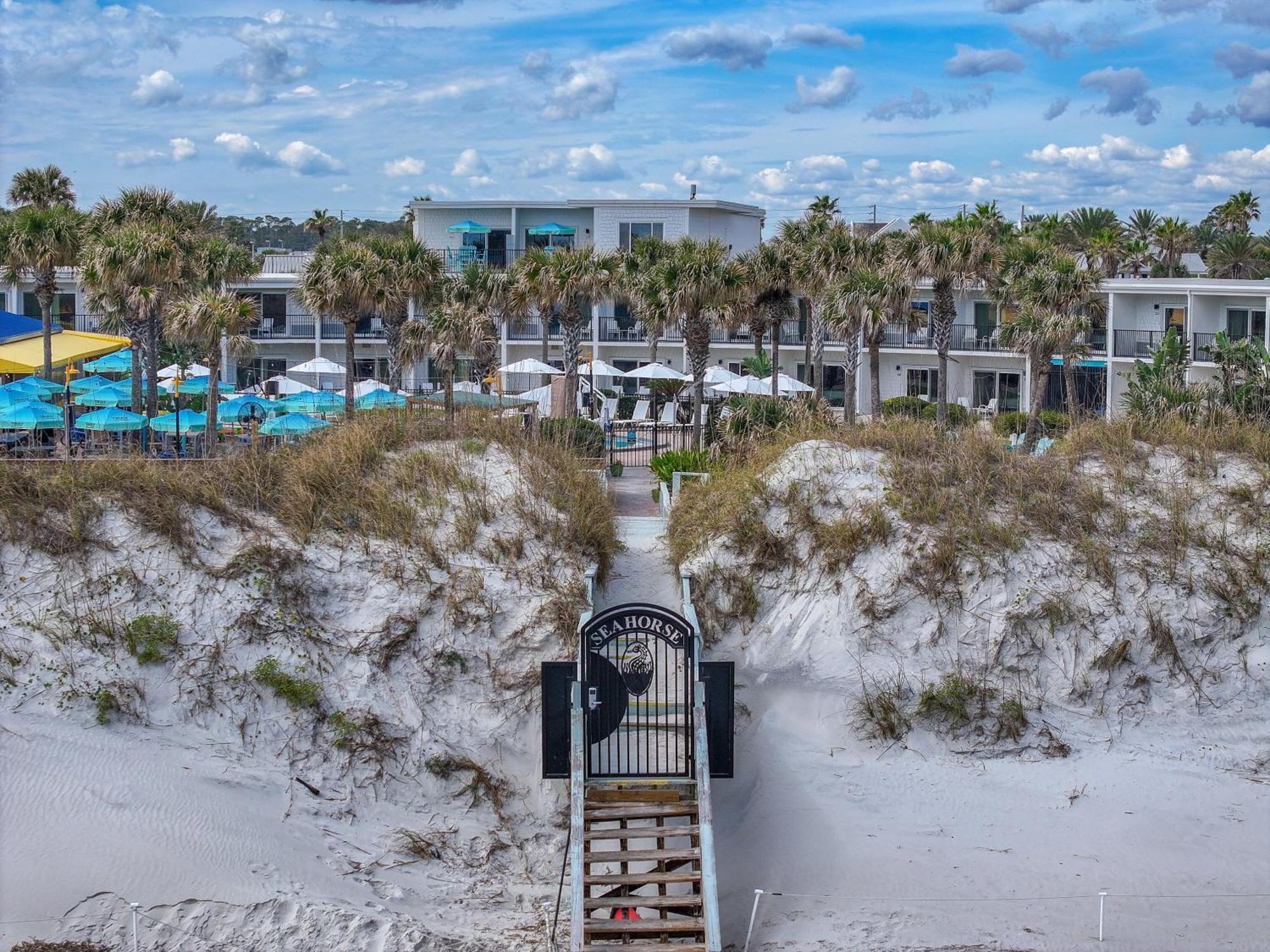 Seahorse Oceanfront Inn Neptune Beach Esterno foto