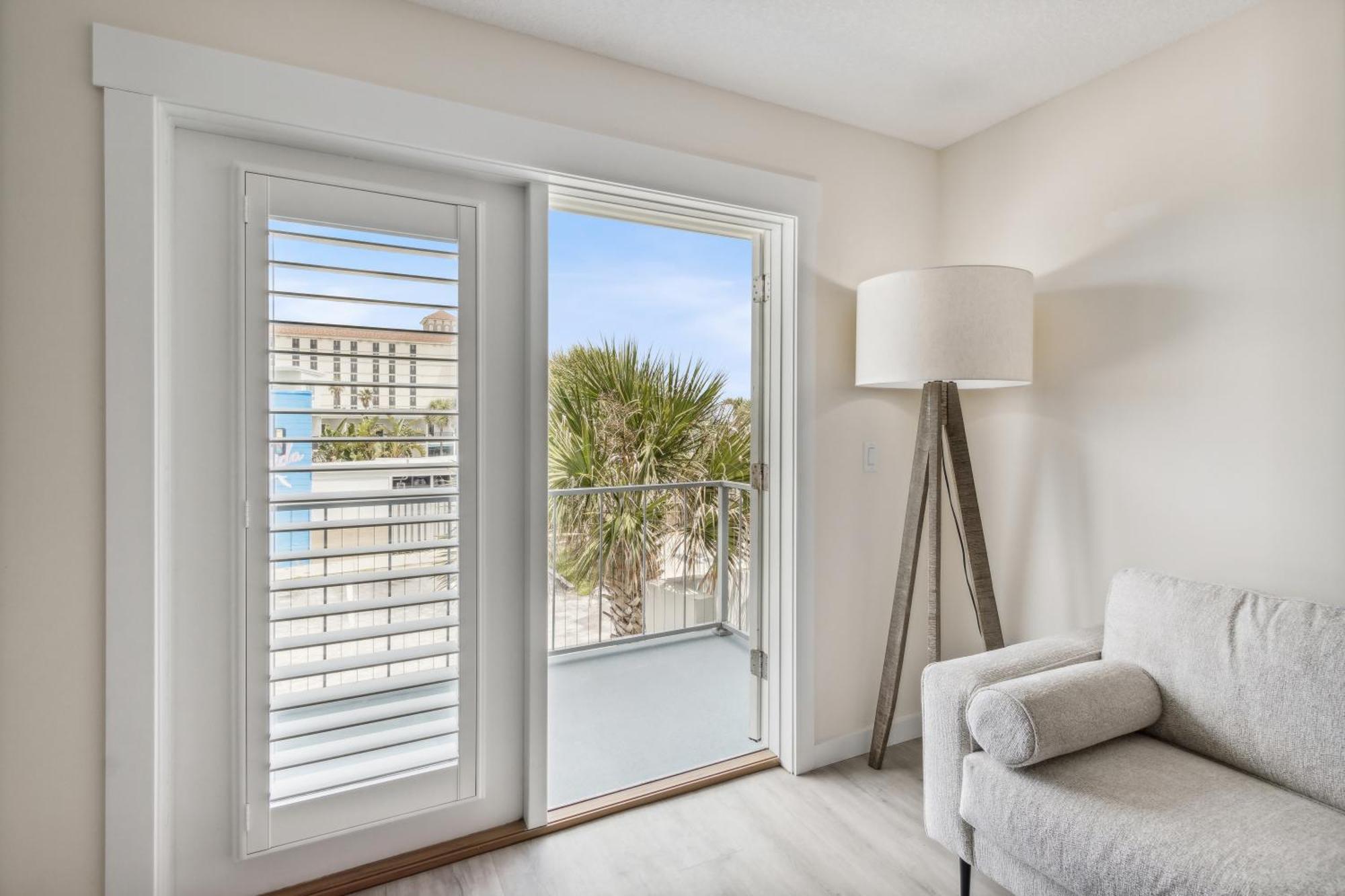 Seahorse Oceanfront Inn Neptune Beach Esterno foto